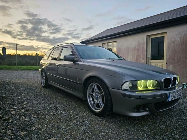 BMW 5-Series Estate, Diesel, 2003, Grey