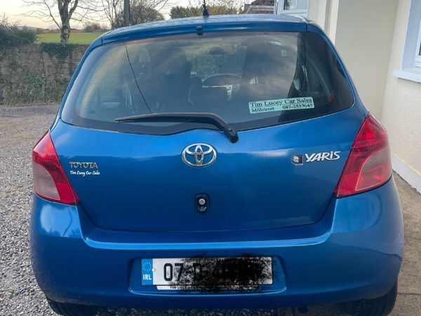 Toyota Yaris Hatchback, Petrol, 2007, Blue
