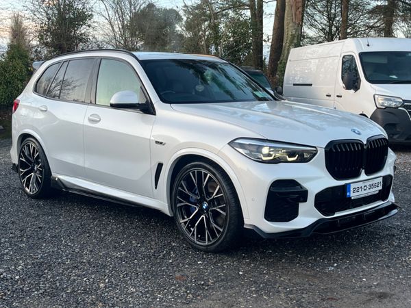 BMW X5 SUV, Petrol Plug-in Hybrid, 2022, White