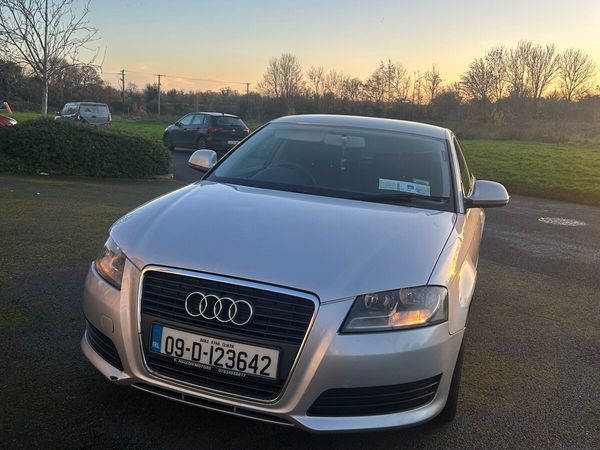 Audi A3 Hatchback, Diesel, 2009, Silver
