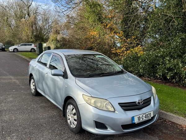 Toyota Corolla Saloon, Petrol, 2010, Blue