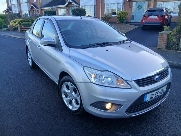 Ford Focus Saloon, Diesel, 2010, Silver