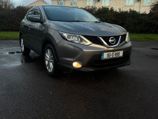 Nissan Qashqai Hatchback, Diesel, 2015, Grey