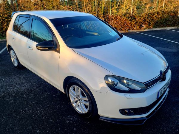 Volkswagen Golf Hatchback, Petrol, 2012, White