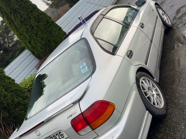 Honda Civic Saloon, Petrol, 2000, Silver