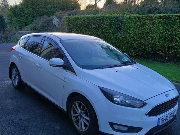 Ford Focus Hatchback, Petrol, 2016, White