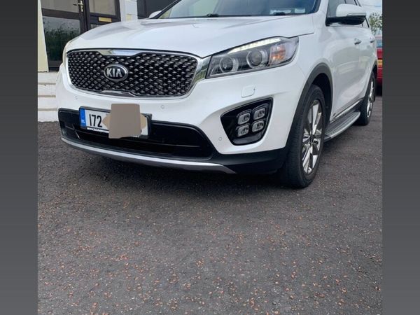 Kia Sorento SUV, Diesel, 2017, White