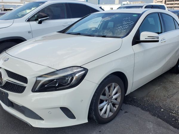 Mercedes-Benz A-Class Hatchback, Petrol, 2015, Black