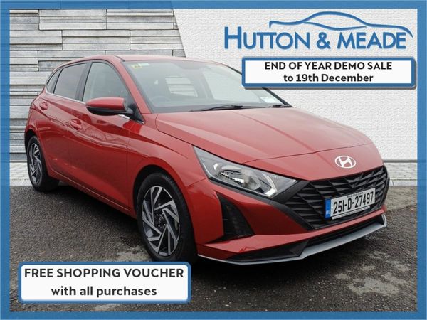 Hyundai i20 Hatchback, Petrol, 2025, Red