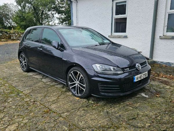 Volkswagen Golf Hatchback, Diesel, 2014, Black