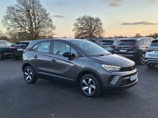 Opel Crossland SUV, Diesel, 2023, Grey
