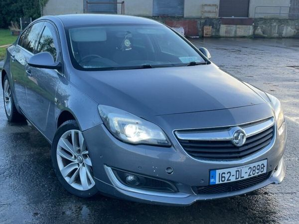 Vauxhall Insignia Hatchback, Diesel, 2016, Grey