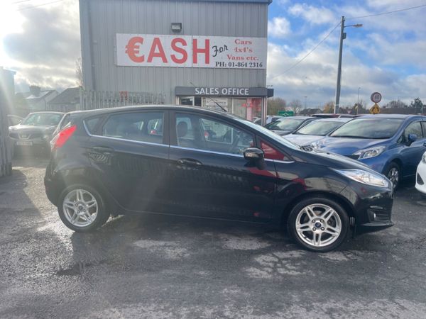Ford Fiesta Hatchback, Petrol, 2014, Black