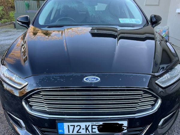 Ford Mondeo Hatchback, Diesel, 2017, Black
