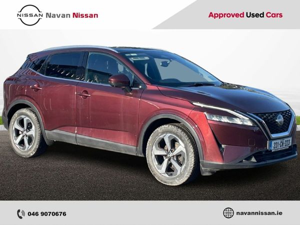 Nissan Qashqai MPV, Petrol, 2023, Red