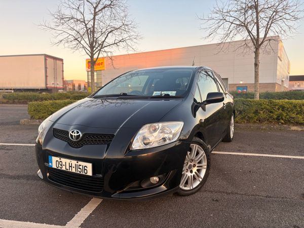 Toyota Auris Hatchback, Diesel, 2009, Black