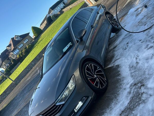 Volkswagen Passat Saloon, Diesel, 2015, Grey