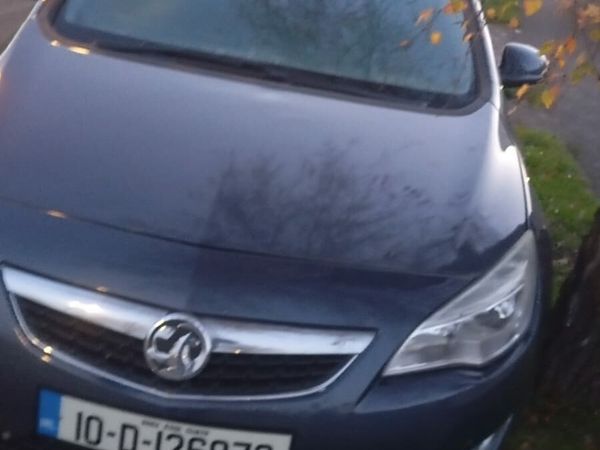 Vauxhall Astra Hatchback, Diesel, 2010, Blue