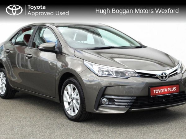 Toyota Corolla Saloon, Diesel, 2016, Grey