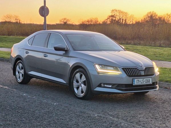 Skoda Superb Saloon, Diesel, 2017, Grey