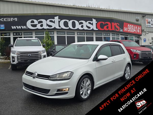 Volkswagen Golf Hatchback, Petrol, 2015, White