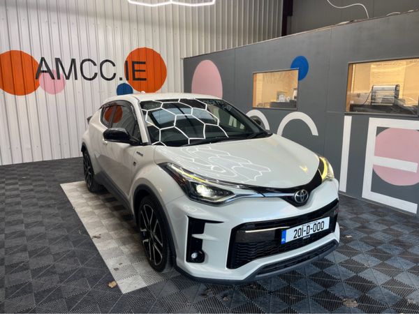 Toyota C-HR SUV, Petrol Hybrid, 2020, White