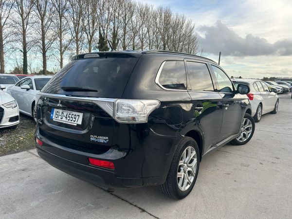 Mitsubishi Outlander SUV, Petrol Plug-in Hybrid, 2015, Black