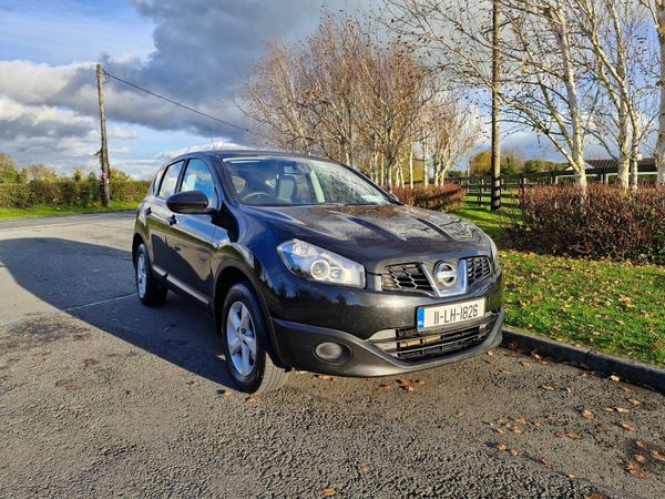 Nissan Qashqai Hatchback, Petrol, 2011, Black