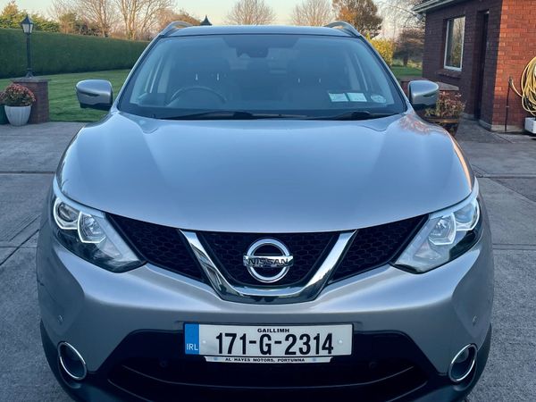 Nissan Qashqai SUV, Diesel, 2017, Grey