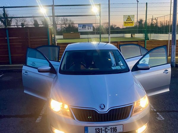 Skoda Rapid Saloon, Diesel, 2013, Silver