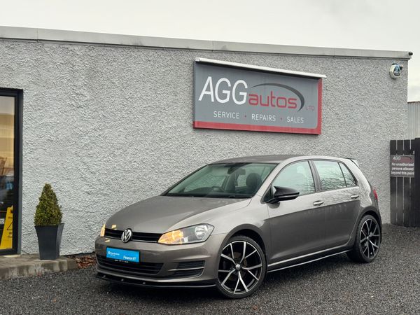 Volkswagen Golf Hatchback, Diesel, 2013, Grey