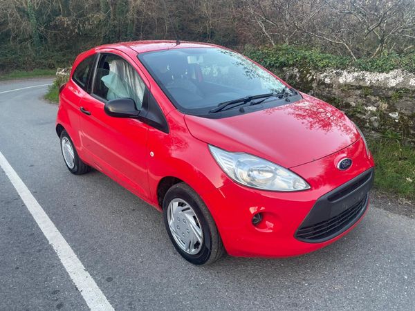 Ford KA Hatchback, Petrol, 2014, Red