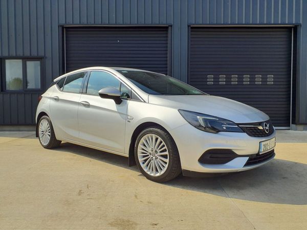 Opel Astra Hatchback, Diesel, 2020, Silver