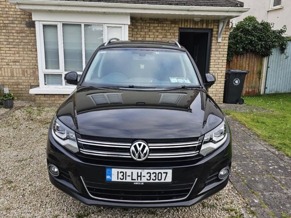 Volkswagen Tiguan SUV, Petrol, 2013, Black