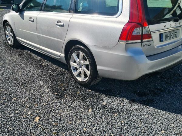 Volvo V70 Estate, Diesel, 2014, Silver