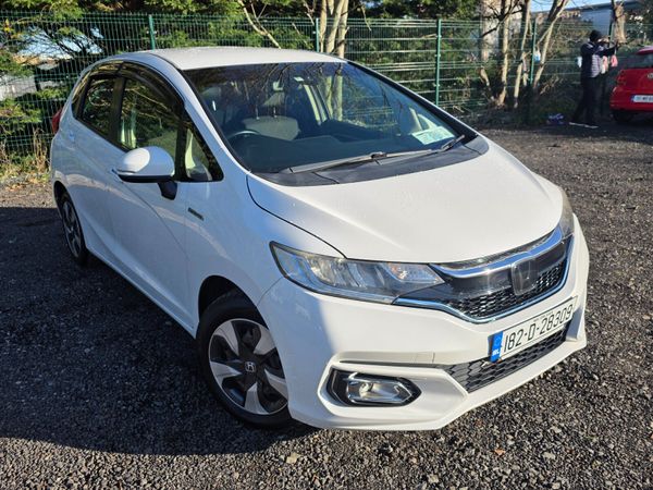 Honda Fit Hatchback, Petrol Hybrid, 2018, White