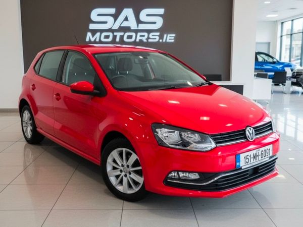 Volkswagen Polo Hatchback, Petrol, 2015, Red