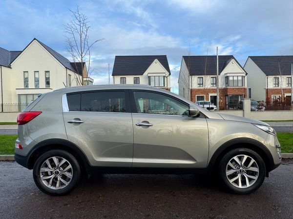 Kia Sportage SUV, Diesel, 2014, Silver