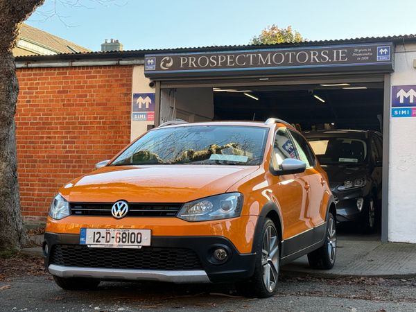 Volkswagen Polo Hatchback, Petrol, 2012, Orange