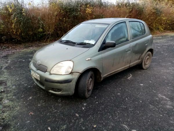 Toyota Yaris Hatchback, Petrol, 2003, Green