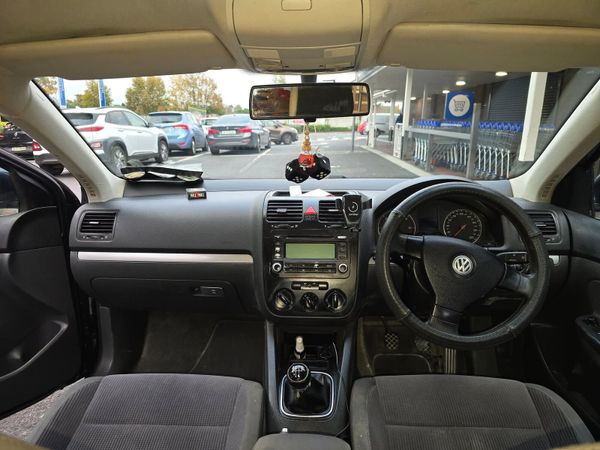 Volkswagen Jetta Saloon, Diesel, 2006, Blue