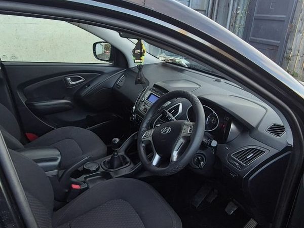 Hyundai ix35 SUV, Diesel, 2010, Black