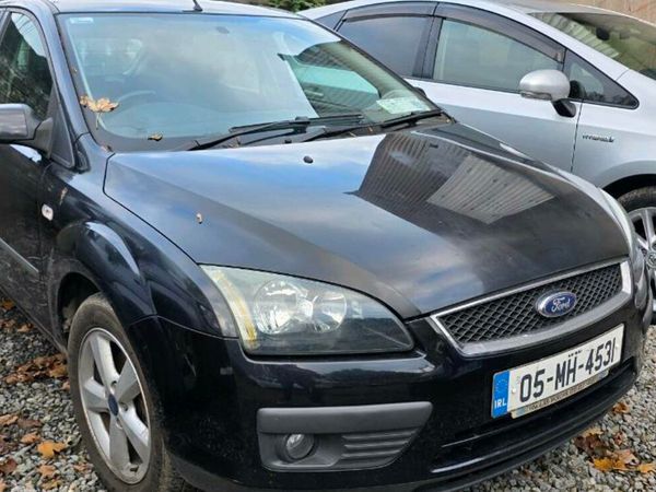 Ford Focus Hatchback, Petrol, 2005, Black