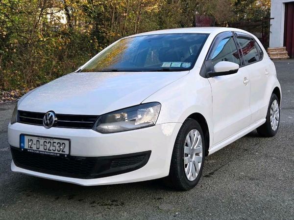 Volkswagen Polo Hatchback, Petrol, 2012, White