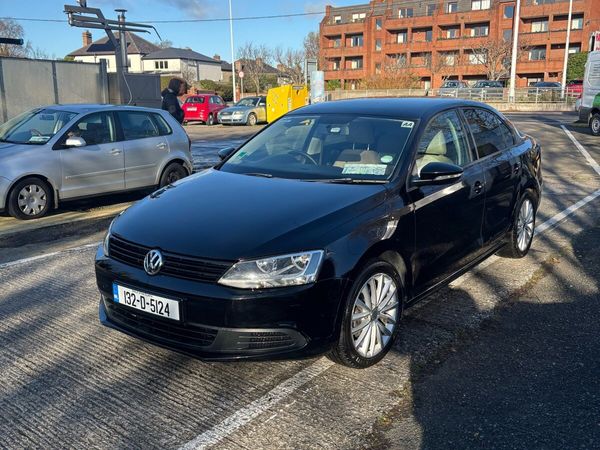 Volkswagen Jetta Saloon, Diesel, 2013, Black