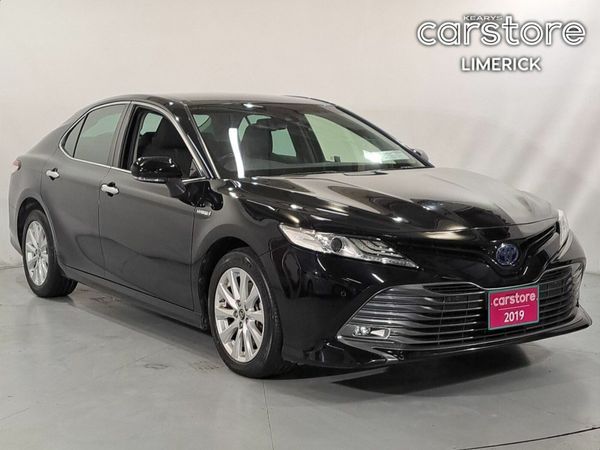Toyota Camry Saloon, Petrol Hybrid, 2019, Black