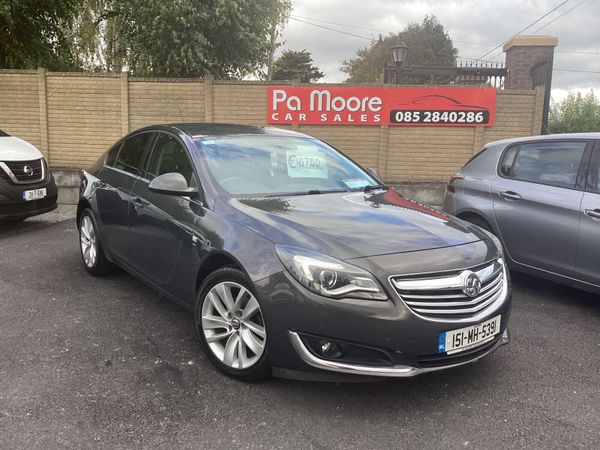 Opel Insignia Hatchback, Petrol, 2015, Grey