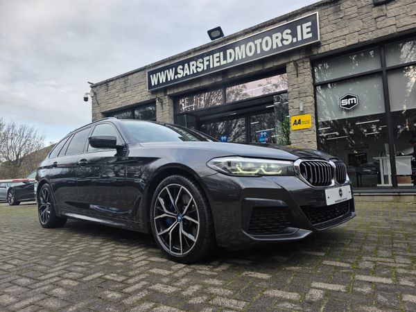 BMW 5-Series Estate, Petrol Hybrid, 2022, Grey