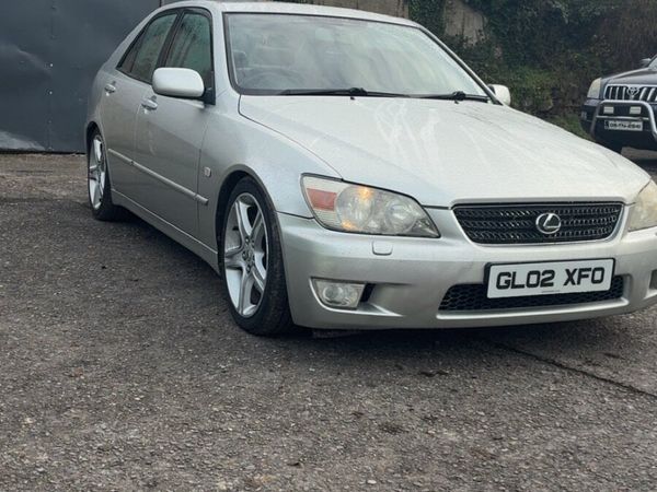 Lexus IS Saloon, Petrol, 2002, Silver