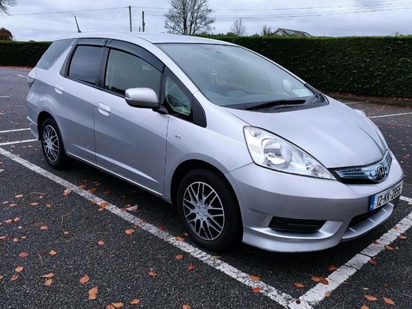 Honda Fit Estate, Petrol Hybrid, 2012, Silver
